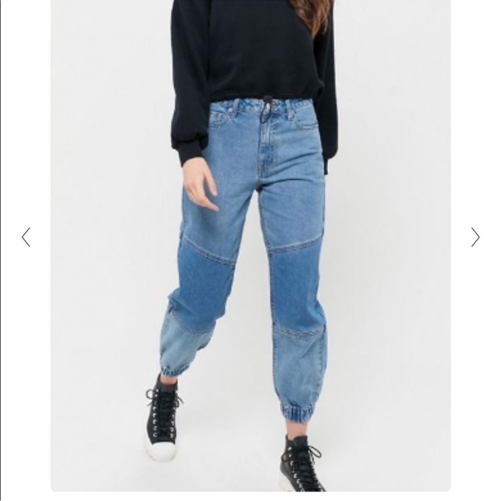 Urban Outfitters BDG - Byron Spliced Jogger Jean - Light Wash - Size 27